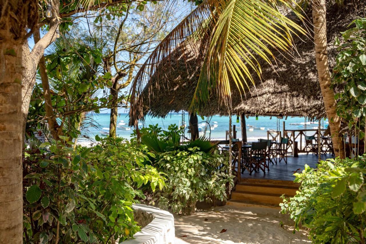 Hebe Bungalows Lodge Matemwe  Exteriör bild